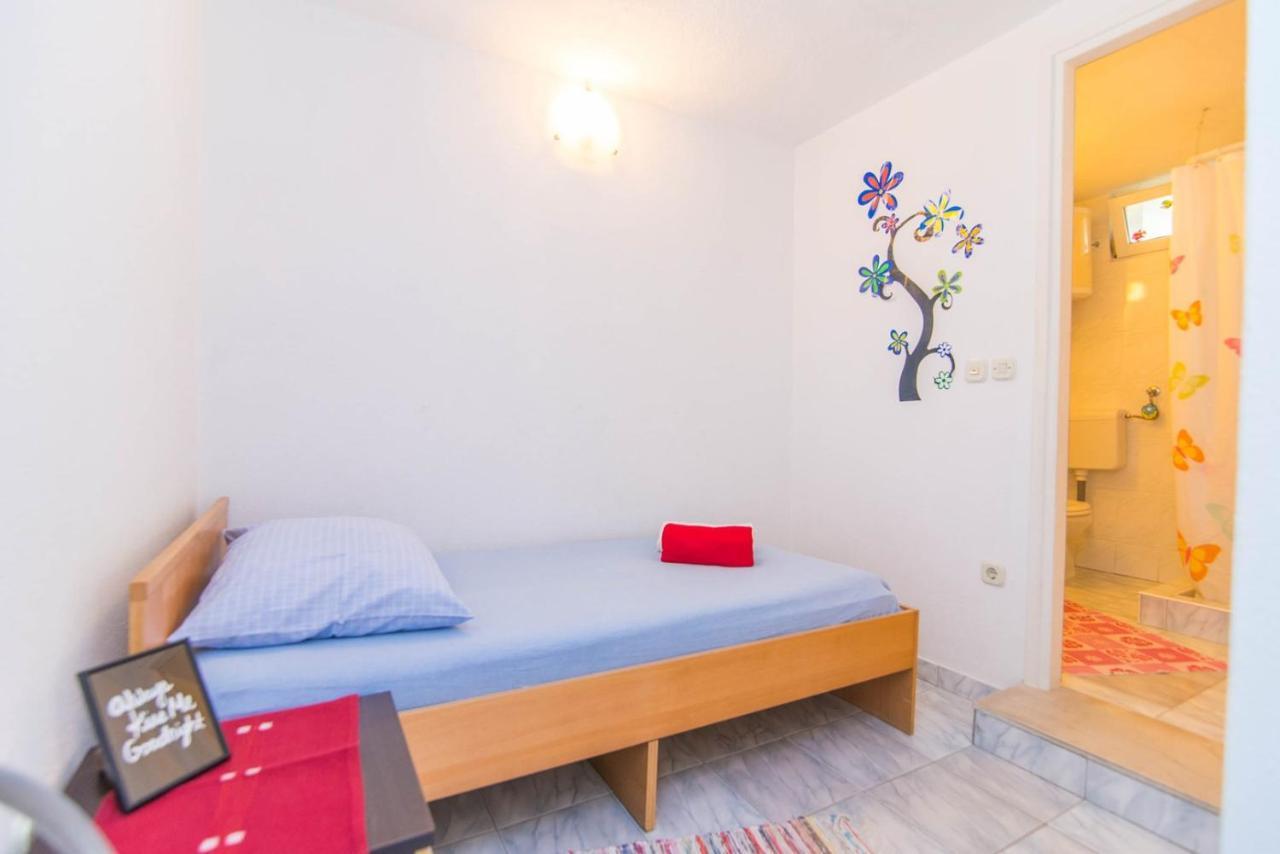 Apartments Mili 732 Makarska Ngoại thất bức ảnh