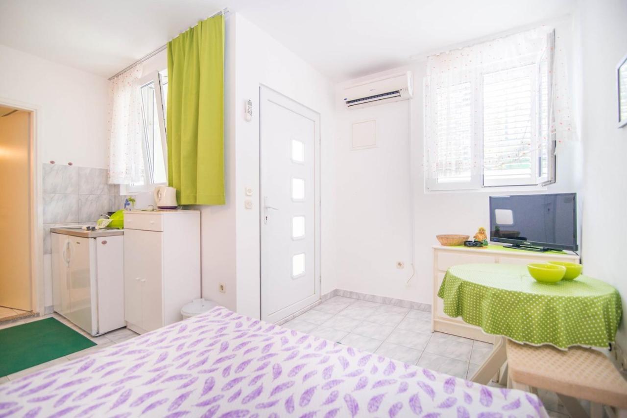 Apartments Mili 732 Makarska Ngoại thất bức ảnh